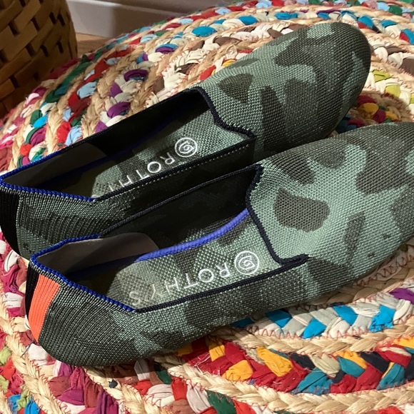 Rothy's Green Camouflage Slip-Ons - Picture 3 of 5